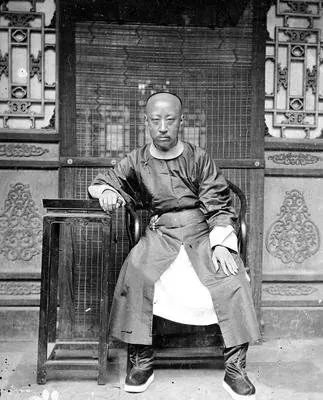 1867 年,一个小人物冒死抵制近代数学