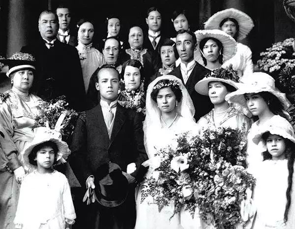 赌王的姨太太们:港澳婚姻一百年|大象公会