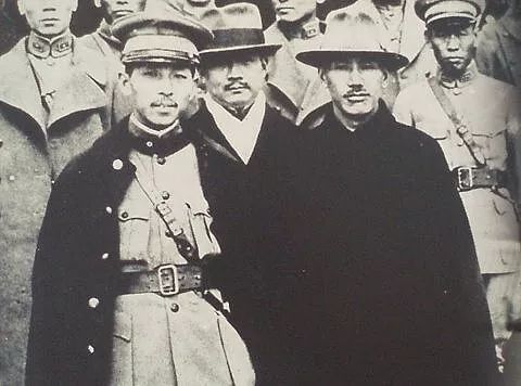1932年，蒋介石与汪精卫、张学良交恶始末-人文百科