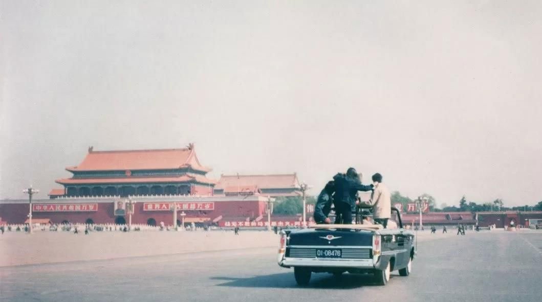 姜鸣: 也谈安东尼奥尼和影片《中国》