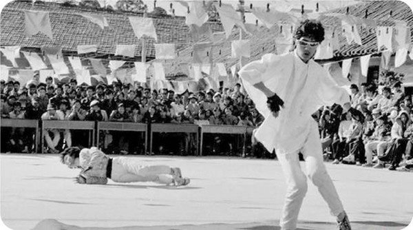 魏阳: 1980年代,一场风靡中国的舞蹈-人文百科
