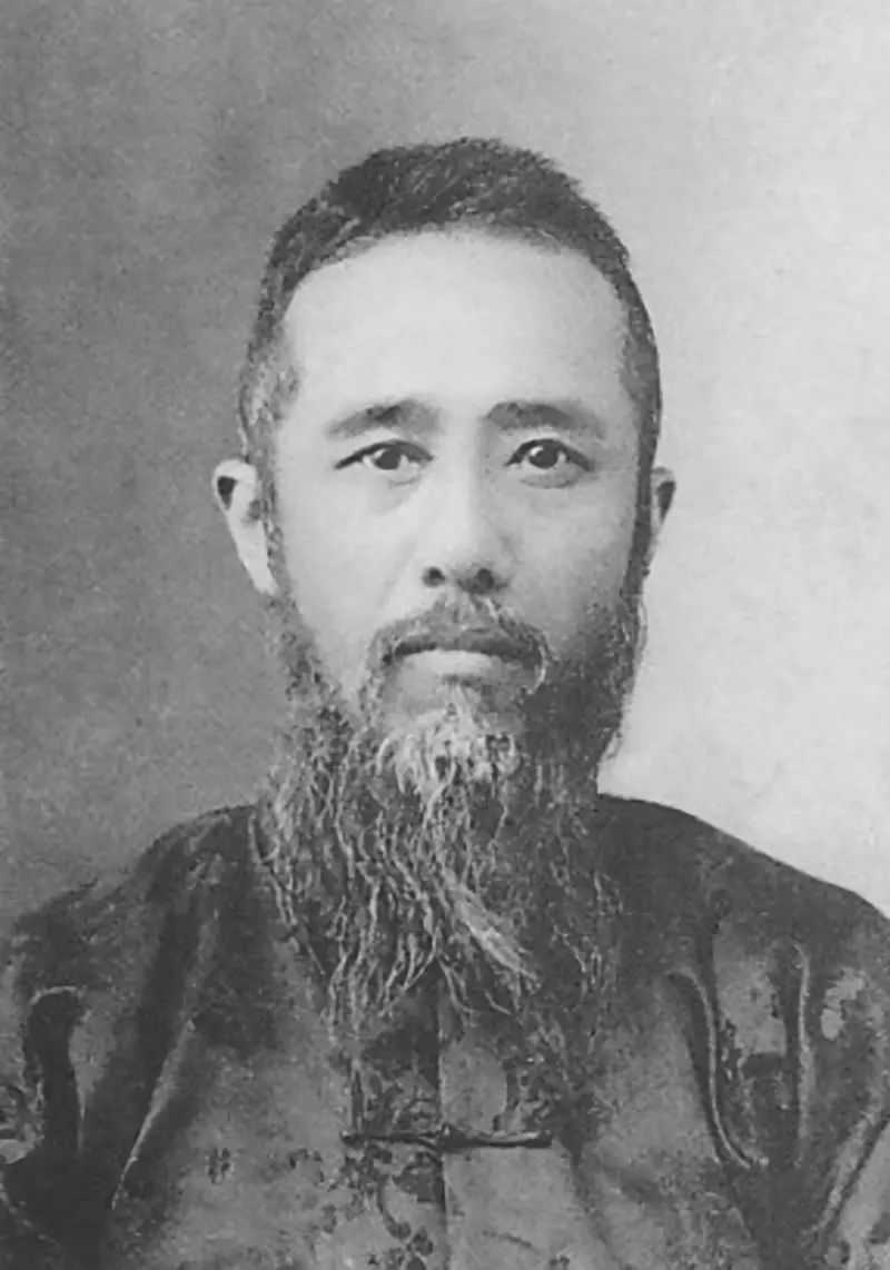 众声喧哗：民国初年的“清史热”-人文百科
