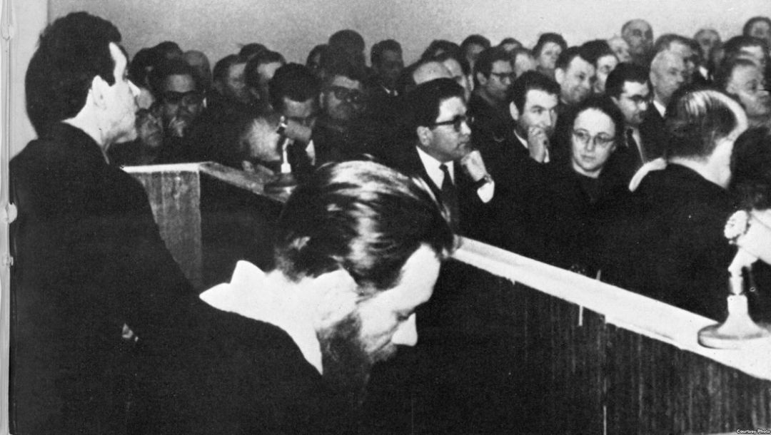 1966年,安德烈·西尼亚夫斯基和尤利·丹尼尔被审判