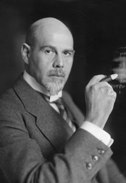 瓦尔特·拉特瑙 (Walther Rathenau)