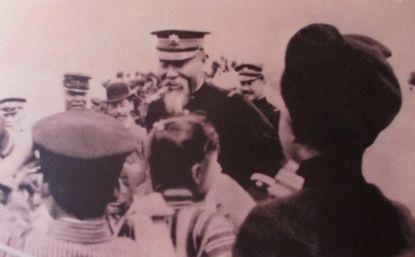 伊藤博文在韩国任职期间,两度陪李圮巡视各地
