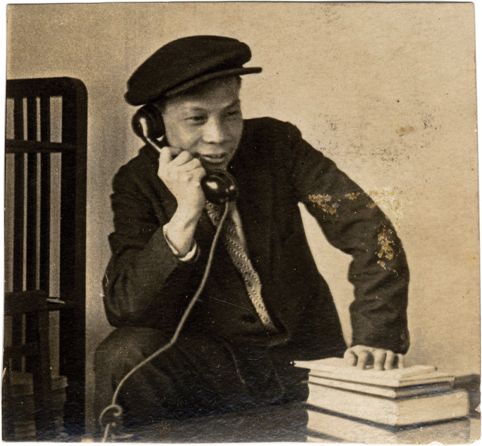 蒋经国在莫斯科,1925年他被送到苏联留学