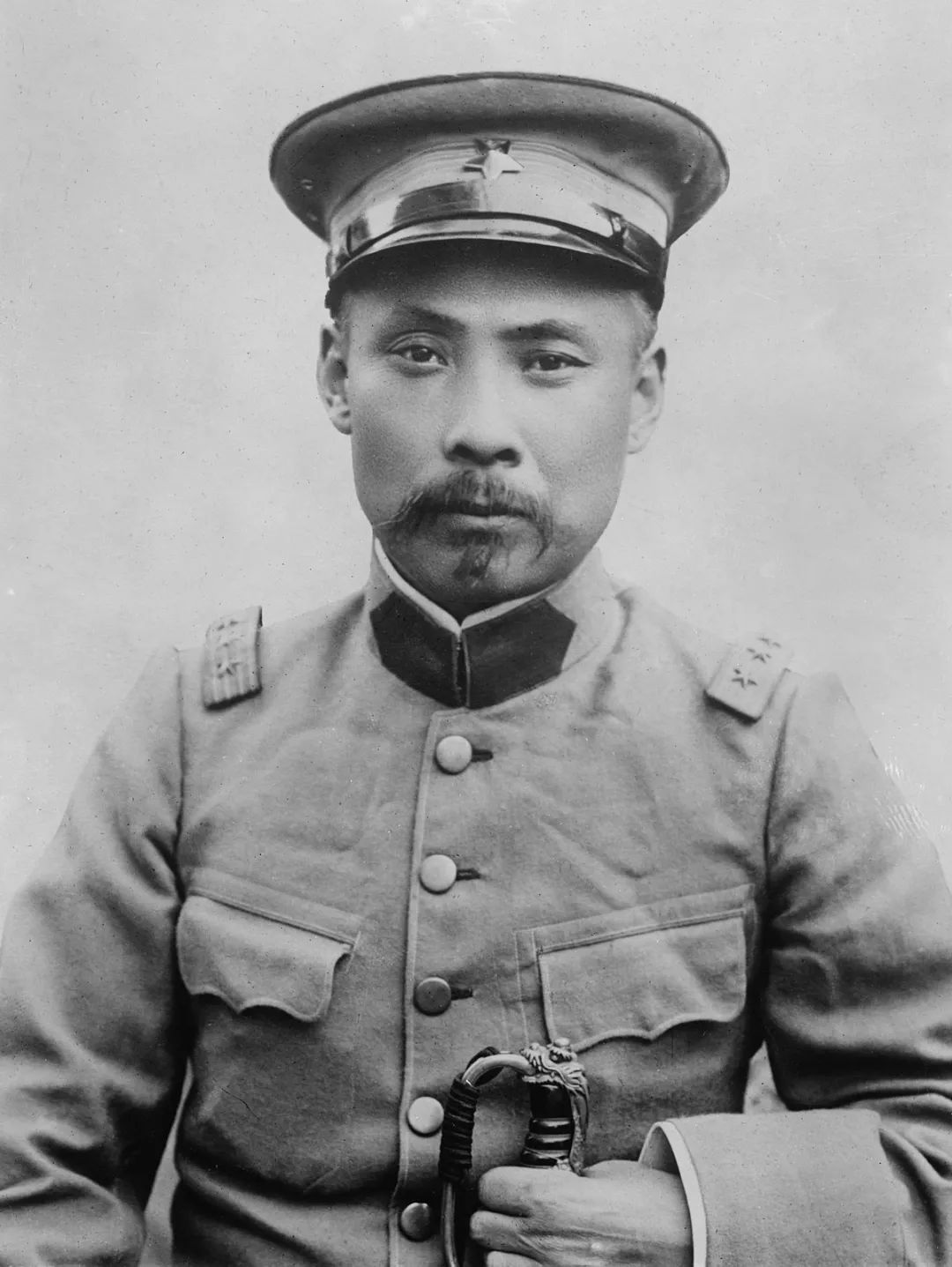 从君宪到共和：袁世凯的心路历程-人文百科