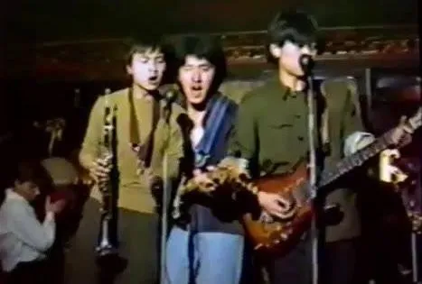 崔健在马克西姆表演