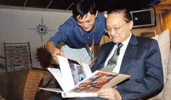 《纽约客》：金庸的江湖传奇与政治寓言