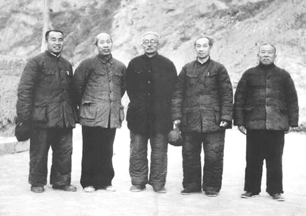 丁东：看最高法院院长谢觉哉如何启发下属给潘汉年定罪-人文百科