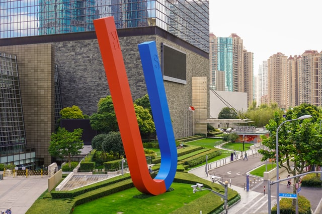图片[2]-为什么美国的极右和极左会一致反对支援乌克兰？-传媒精选社区-里世界-人文百科